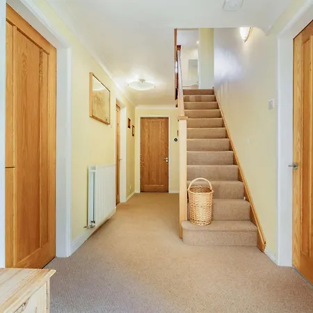 4 Bed In Bedale G0122 * Hackforth