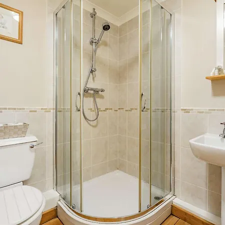 4 Bed In Bedale G0122 *