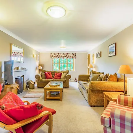 4 Bed In Bedale G0122 *